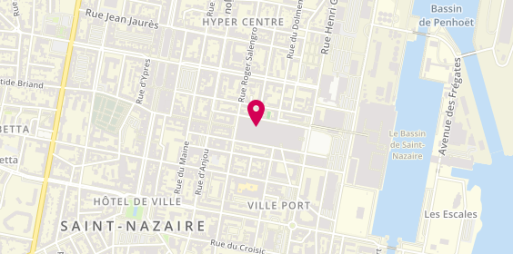 Plan de Bershka, Centre Commercial le Ruban Bleu
Place Salvatore Allende, 44600 Saint-Nazaire
