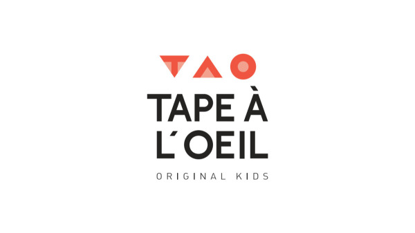 Tape à l'oeil